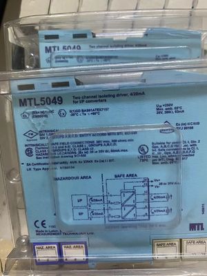 O MTL5049 isola e transmite dois sinais de 4/20mA de um controlador localizado na área segura para duas cargas localizadas na área perigosa.
